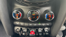 MINI Hatchback 2.0 Cooper S Exclusive 3dr Auto Petrol Hatchback